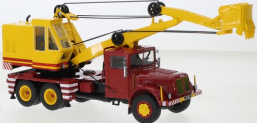 Available To Order – Tatra 111 D030 A Red 1958 1:43 IXO Model (IXO TRU042)