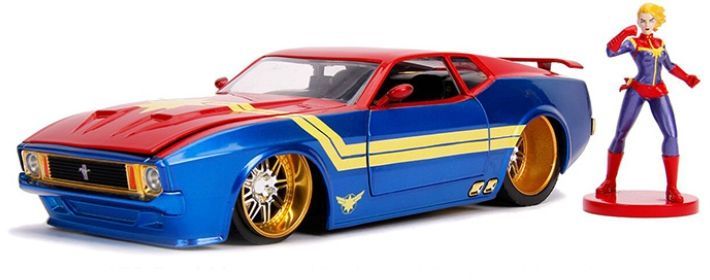 Available to Order – Mustang Mach 1 1973 w/Captain Marvel Figure 1:24 (JAD 31193)