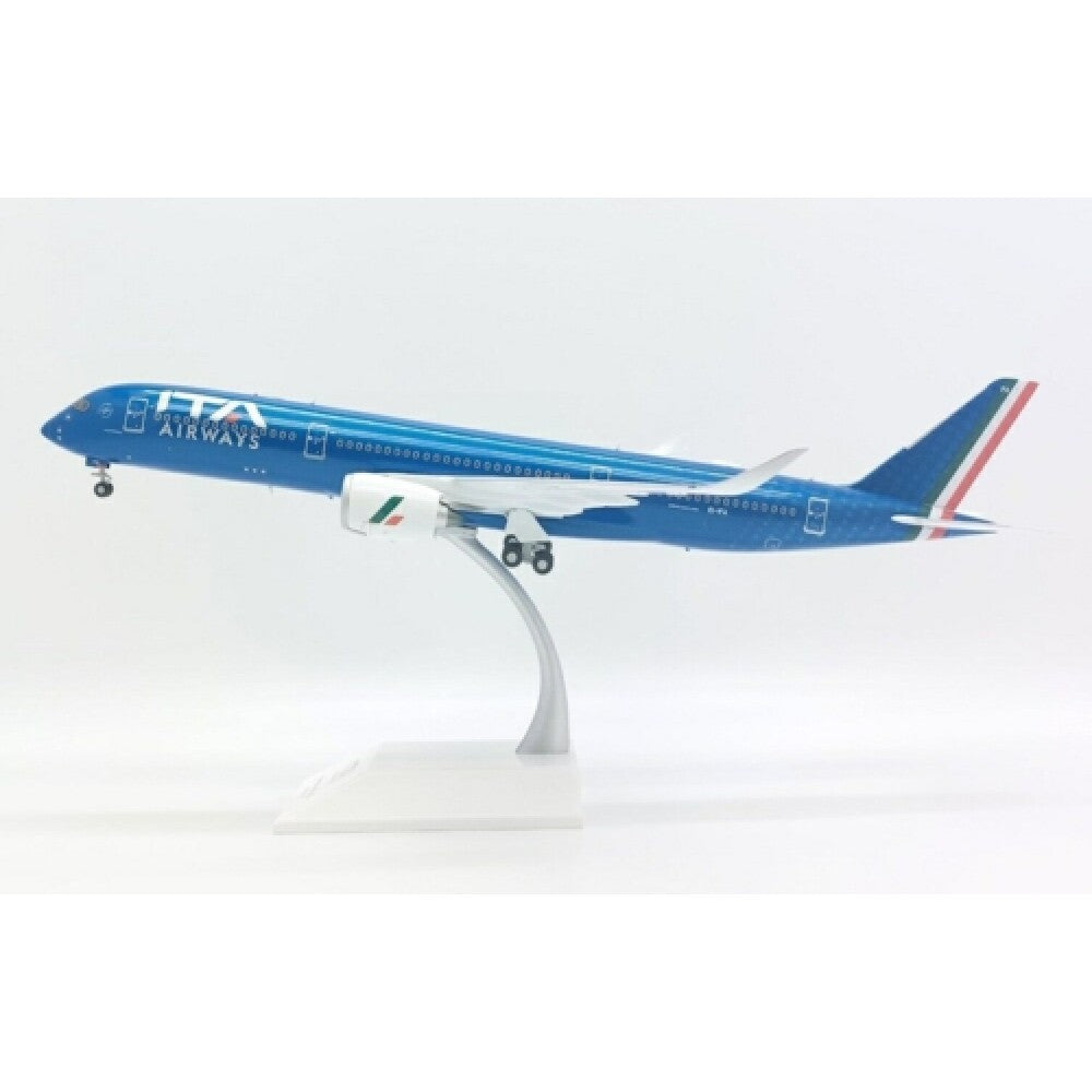 Available to Order – Ita Airways Airbus A350-900xwb Reg: EI-IFA with Stand 1:200 Jc Wings Model (JC20302)
