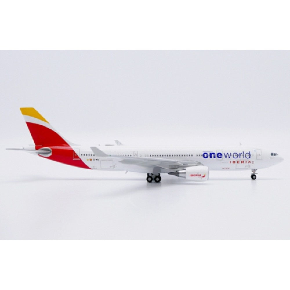 Available to Order – Iberia Airbus A330-200 Oneworld Reg: EC-MYA with Antenna 1:400 Jc Wings Model (JC40619)