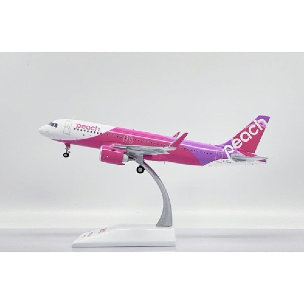 Available to Order – Peach Aviation Airbus A320neo Reg: Ja201p with Stand 1:200 Model (jcew232n005) 1:200 JC Wings Model (JCEW232N005)
