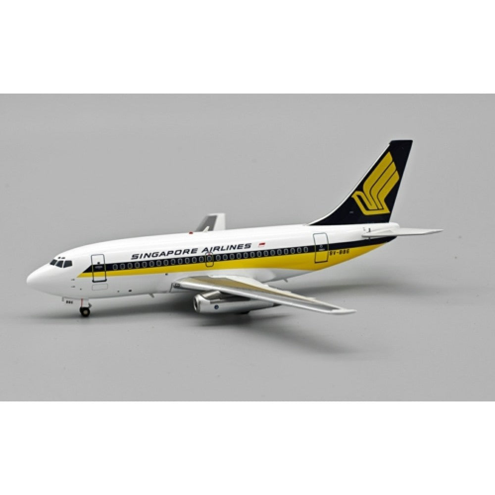 Available to Order – 737-112 Singapore Airlines 9v-bbe 1:200 J Fox Model (JF7371003)