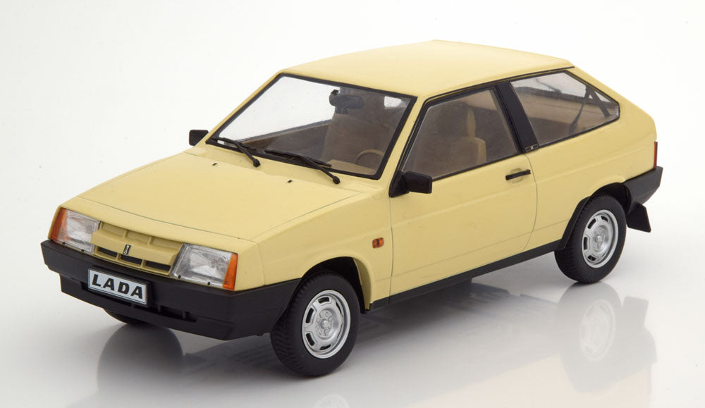 Available To Order – Lada Samara 1984 cream Limited Edition 500 pcs 1:18 (KKS DC180215)