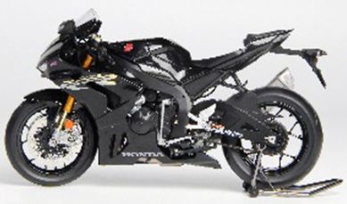 Available To Order – Honda CBR1000RR-R Fireblade SP Black 1:12 LCD Models Model (LCD M04K)