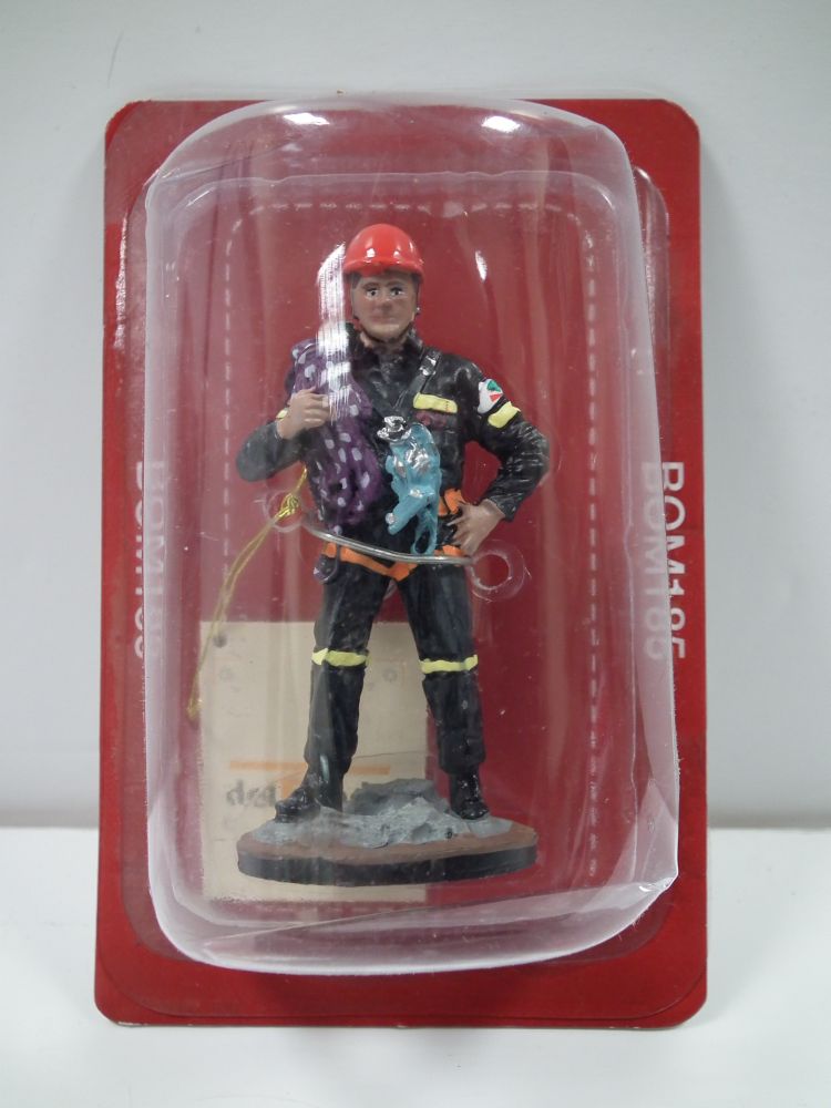 Fireman climbing - Italy 2007 1:32 – diecast model