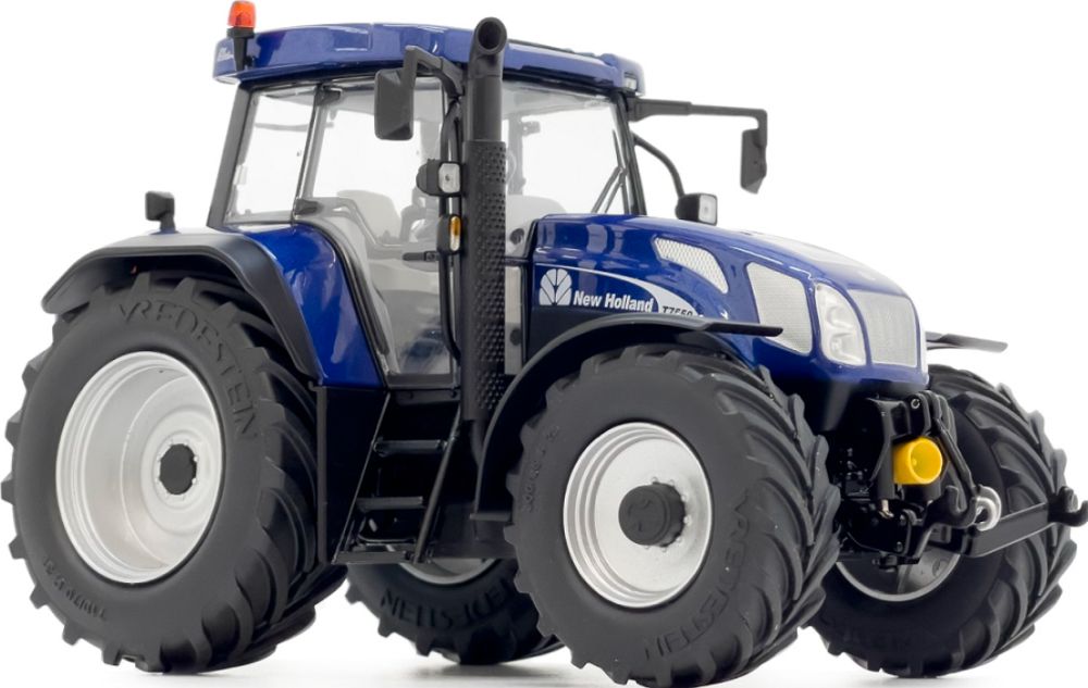 Available to Order – New Holland T7550 Blue Power 1:32 (MAR 2217)