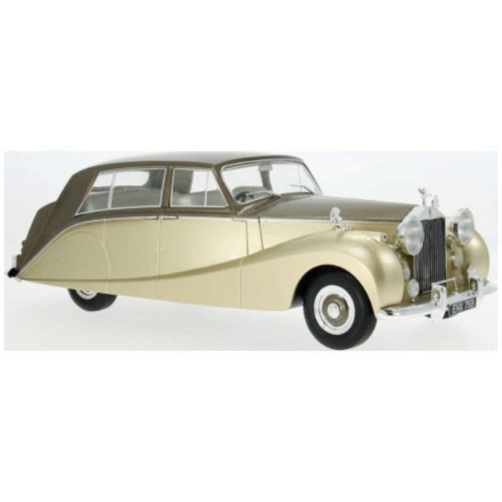 Pre-Order - 1:18 MCG Rolls Royce Silver Wraith Empress By Hooper Brown/Gold 1956 MCG18000 Stocks Due Jul / Aug