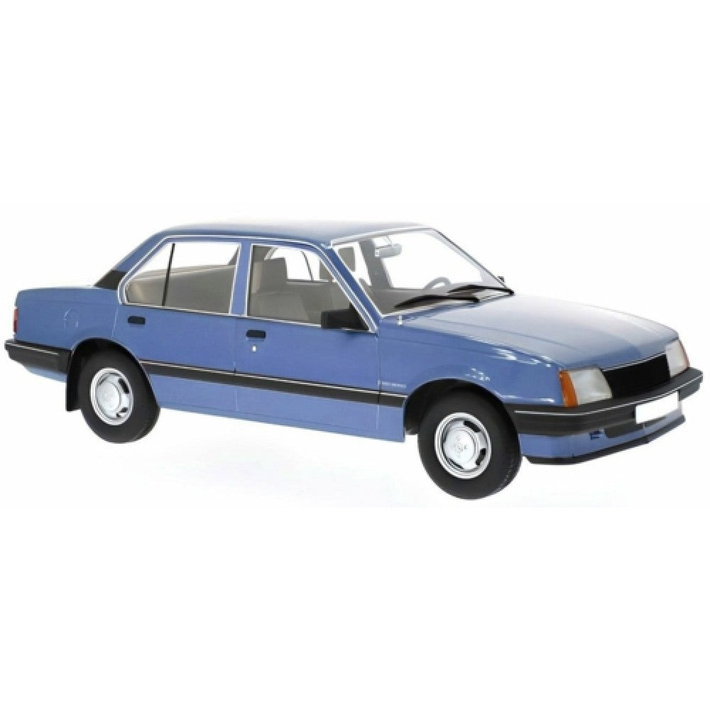 1:18 MCG Vauxhall Cavalier GL 1981 Blue RHD UK Exclusive MCG18648
