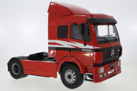 Available to Order – Mercedes SK II Red 1994 1:18 (MCG 18137)