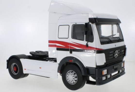 Available to Order – Mercedes SK II White 1994 1:18 (MCG 18243)