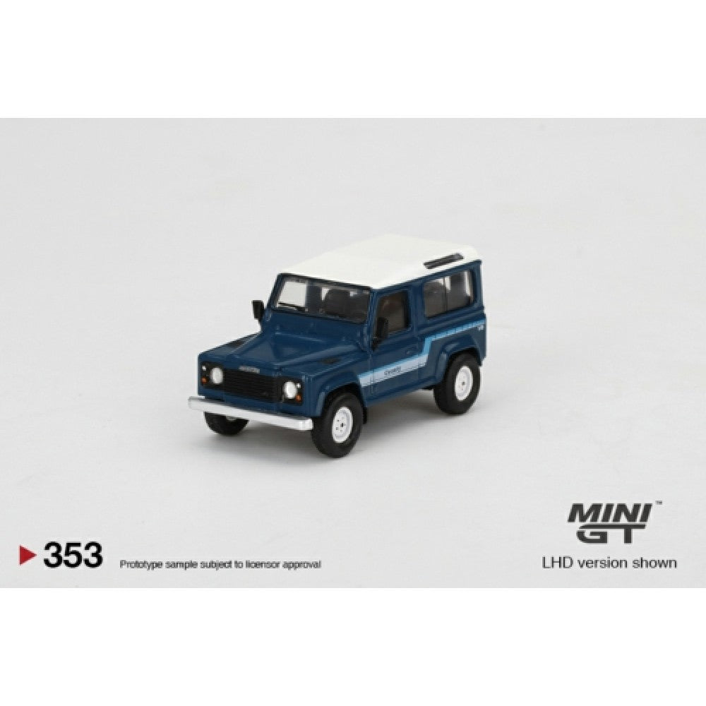 1:64 MINI GT MGT00353-L LAND ROVER DEFENDER 90 COUNTY WAGON STRATOS BLUE (LHD)