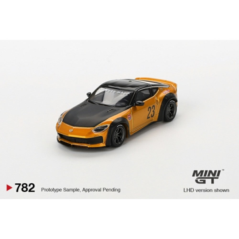 1:64 MINI GT MGT00782-BL NISSAN Z LB NATION WORKS LB GOLD (RHD) (BLISTER PACKAGING)