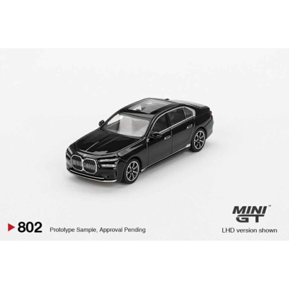 1:64 MINI GT MGT00802-R BMW I7 EDRIVE50 BLACK SAPPHIRE (RHD)