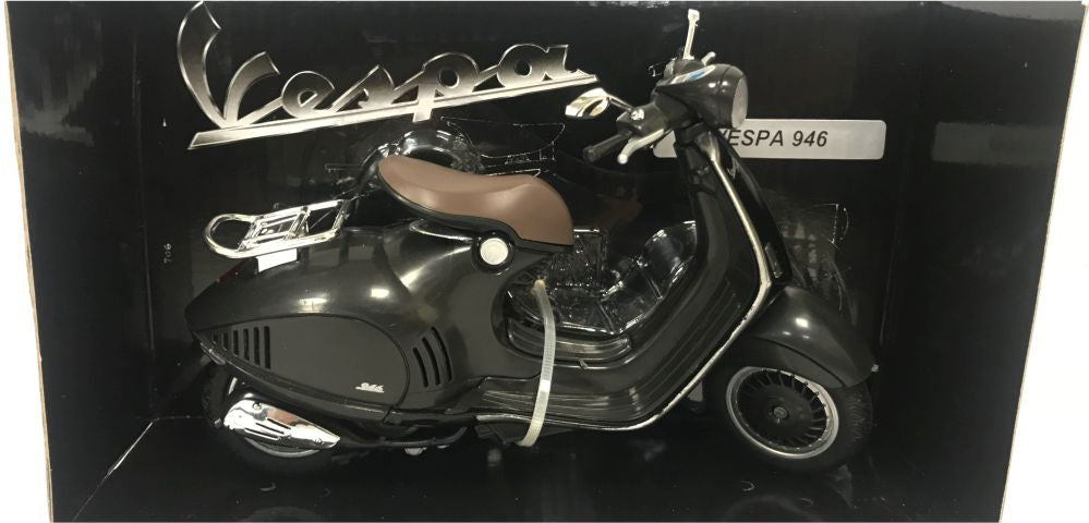 Available to Order – Vespa 946 - Grey 1:12 New Ray Model (NEW 57613GY)