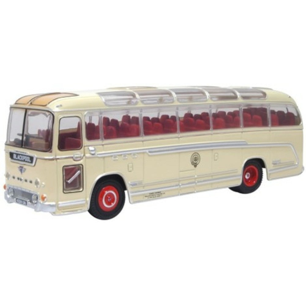 Available to Order – Duple Brittania Wallace Arnold 1:76 Oxford Diecast Model (OX76DB001)