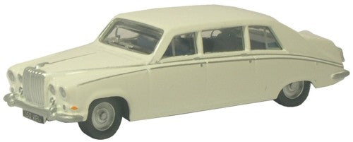Daimler DS420 Limousine - O E White 1:76 Oxford Diecast Model