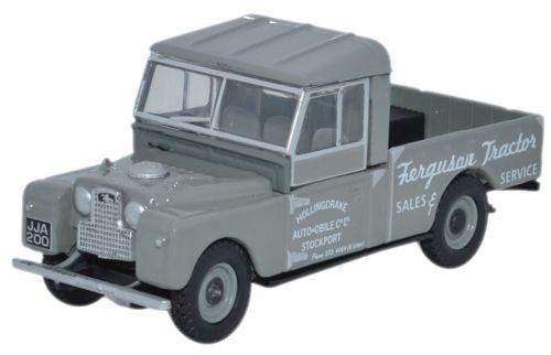 Land Rover 109 Open - Ferguson Tractors 1:76 Oxford Diecast Model