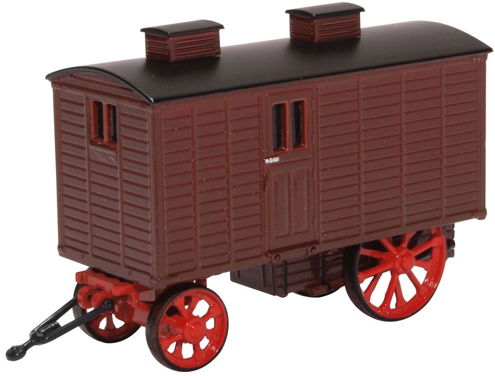 Living Wagon Maroon/Red 1:76 Oxford Diecast Model