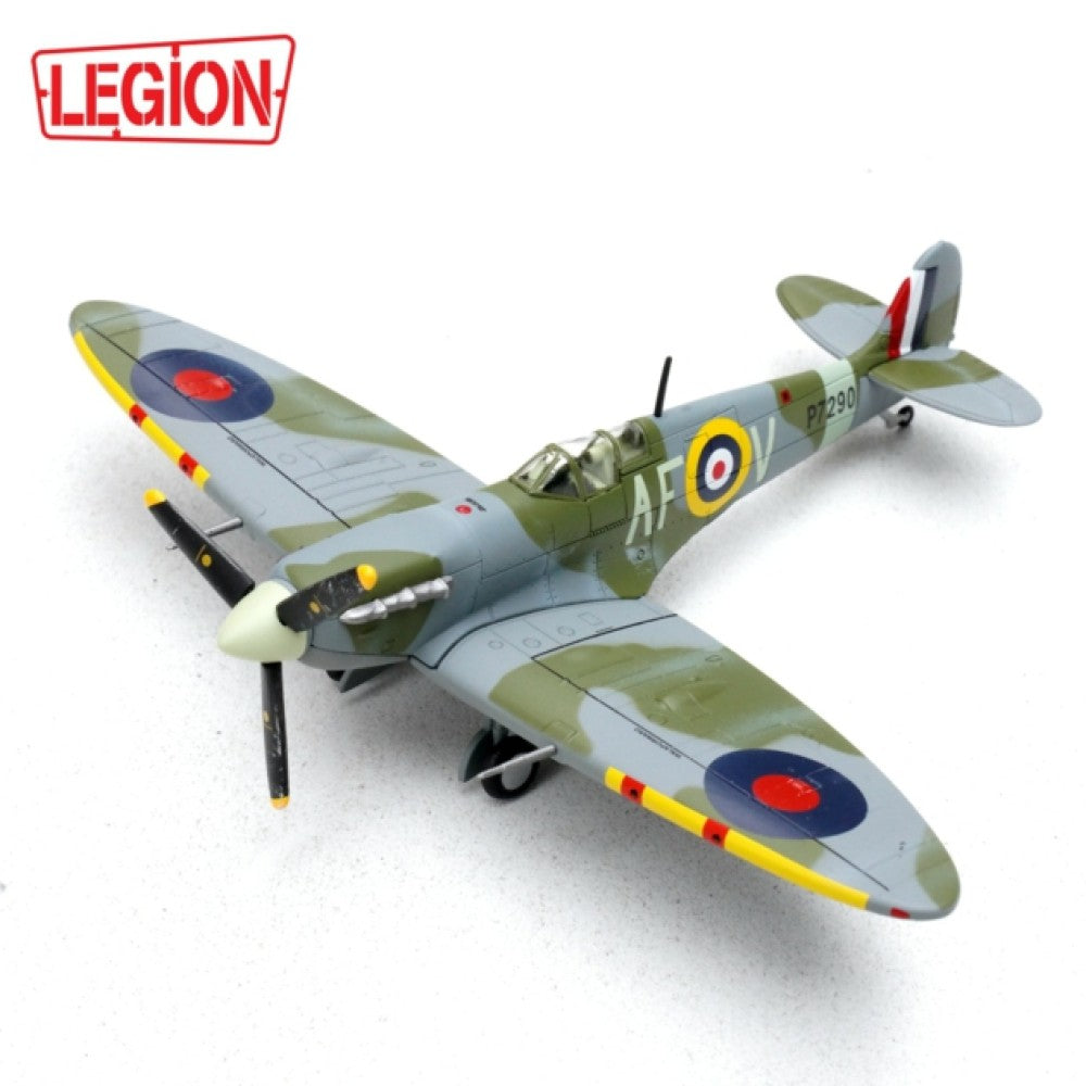 Available to Order – Supermarine Spitfire Mk.IIA, Air Fightning Development Unit, Royal Air Force, Duxford, England, April 1942 (legion Series) 1:72 Panzerkampf Model (PAN14618LD)