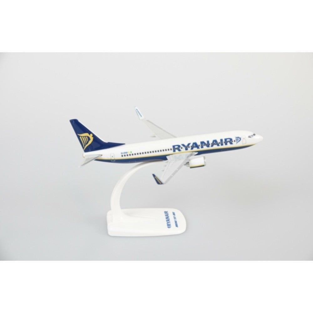 PPCRYANAIRB737S - 1:200 Ryanair B737-800 Snap-fit Ppc Holland Model