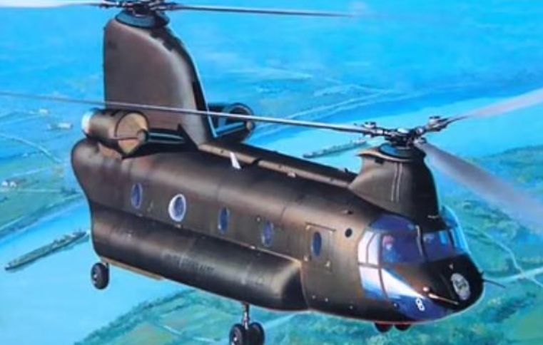 Available to Order – CH-47D Chinook 1:144 (REV 03825)