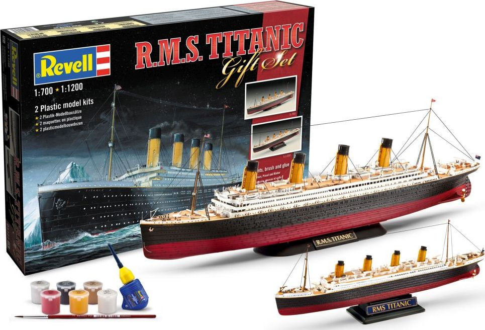 Available to Order – Gift Set R.M.S. Titanic (1:700 & 1:1200) 1:700 (REV 05727)