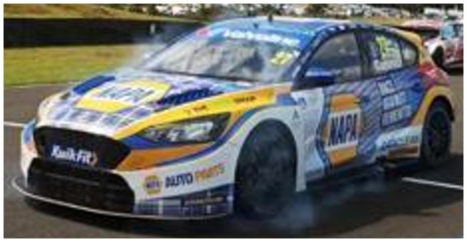 Available To Order – Ford Focus #32 NAPA Racing UK BTCC Knockhill BTCC Daniel Rowbottom 500pcs 1:43 Spark Model (SPA UK037)