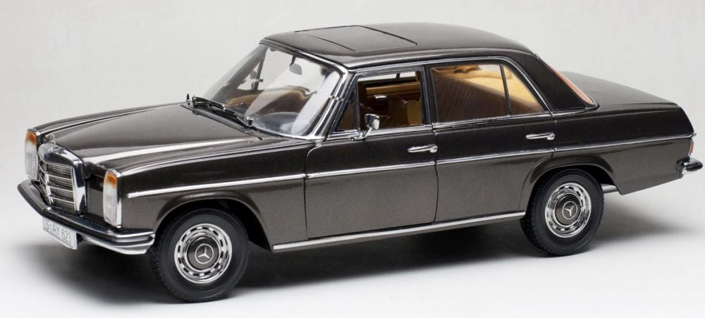 Available To Order – Mercedes strich 8 saloon, bronze, 1968 1:18 (SUN H5623)