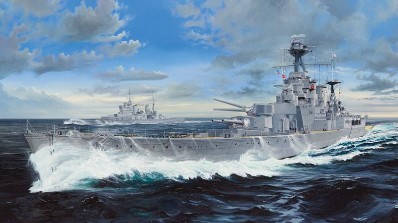HMS Hood 1941 1:200 Trumpeter Model