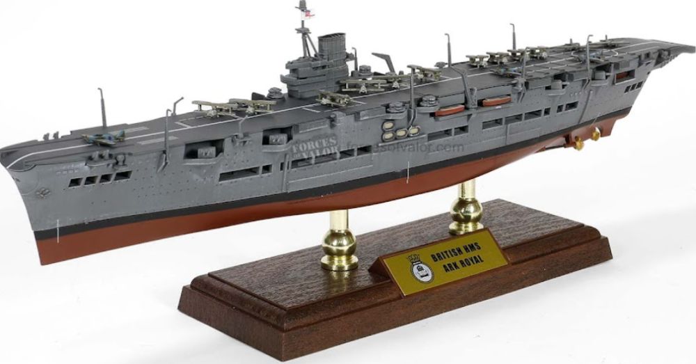 HMS Ark Royal (91) Aircraft Carrier Operations off Norway 1941 1:700 – diecast model