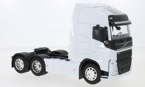 Available to Order – Volvo FH (6x4) - white 1:32 (WEL 32690LW)