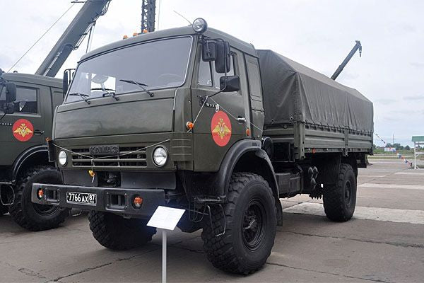 Available To Order – Russian 2 Axle Military Truck K-4326 1:35 Zvezda Model (ZVE 3692)