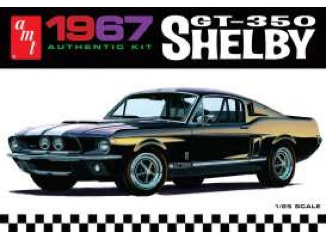 1967 Shelby GT350, plastic modelkit molded in white 1:25 AMT Model