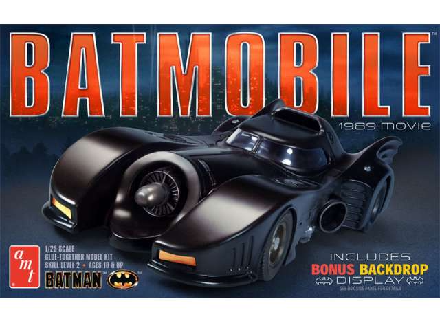 1989 Batmobile, plastic modelkit 1:25 AMT Model