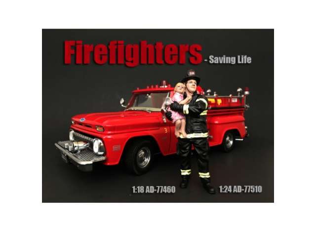 Fire Fighter *Saving Life* 1:24 American Diorama Model