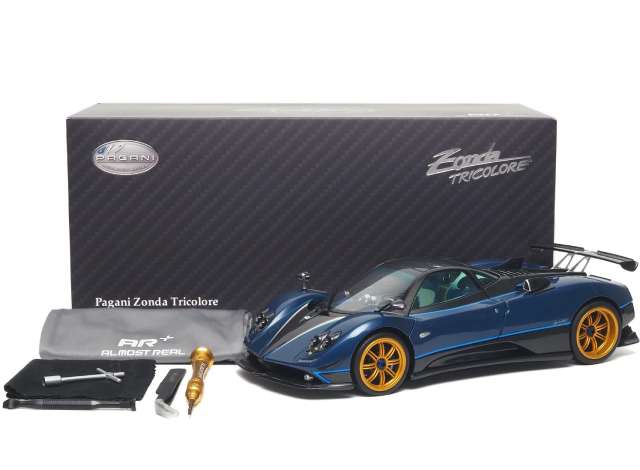 2010 Pagani Zonda Tricololore, blue metallic 1:18 Almost Real Model