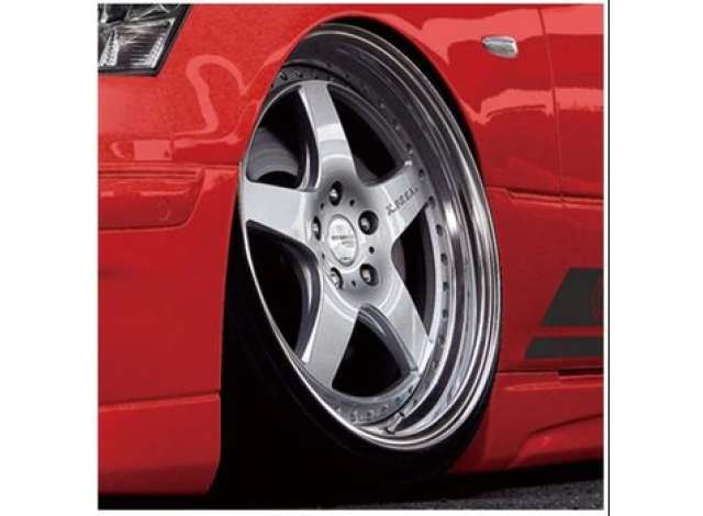 #100 K-BREAK Hybreed Fivesta 20inch, plastic modelkit 1:24 Aoshima Model