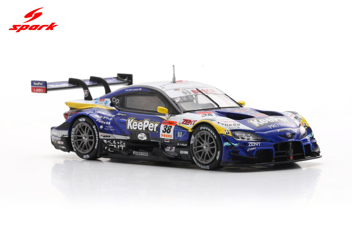 KeePer Cerumo GR Supra TGR Team KeePer Cerumo #38 GT500 Super GT 2025 Ishiura/Oyu 1:64 Spark Model (view 5)