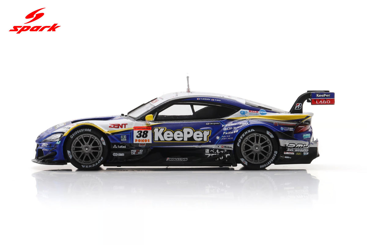 KeePer Cerumo GR Supra TGR Team KeePer Cerumo #38 GT500 Super GT 2025 Ishiura/Oyu 1:64 Spark Model (view 6)
