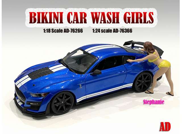 Bikini Car Wash Girl *Stephanie* 1:24 American Diorama Model