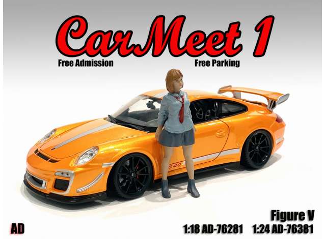 Car Meet I Figure V 1:24 American Diorama Model