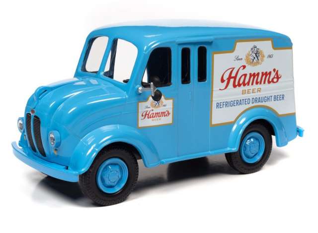 1950 Divco Delivery Truck Hamms Beer, light blue 1:24 Auto World Model