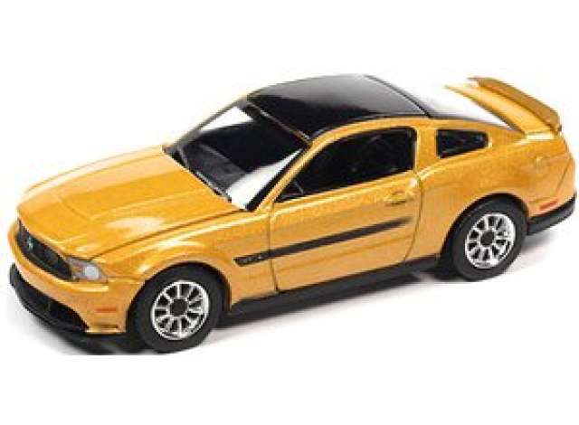 2012 Mustang GT/CS, Yellow Blaze Tricoat with Black GT/CS Side Stripes 1:64 Auto World Model