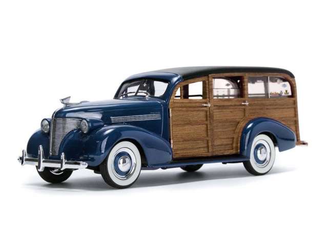 Pre-Order – 1939 Chevrolet Woody Surf Wagon, regency blue 1:18 SunStar Model (sun6178) – ETA. September 2026