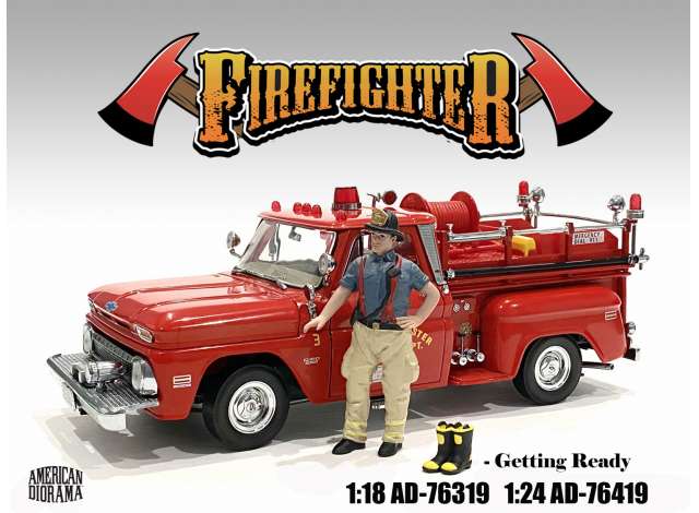 Firefighters *Getting Ready* figure 1:18 American Diorama Model