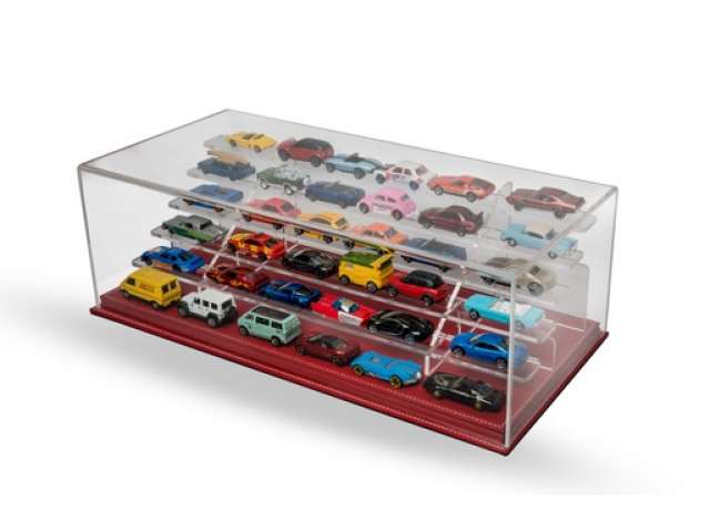 Scale Ladder Display With Red Leather Base and Case) 1:43 Atlantic Model