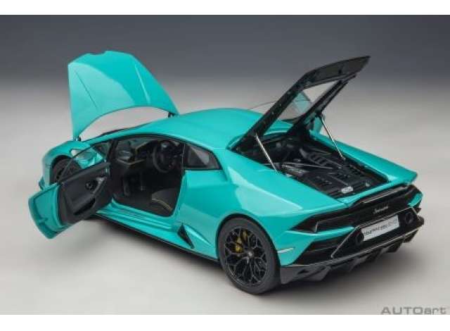 Lamborghini Huracan Evo, blu glauco 1:18 AutoArt Model