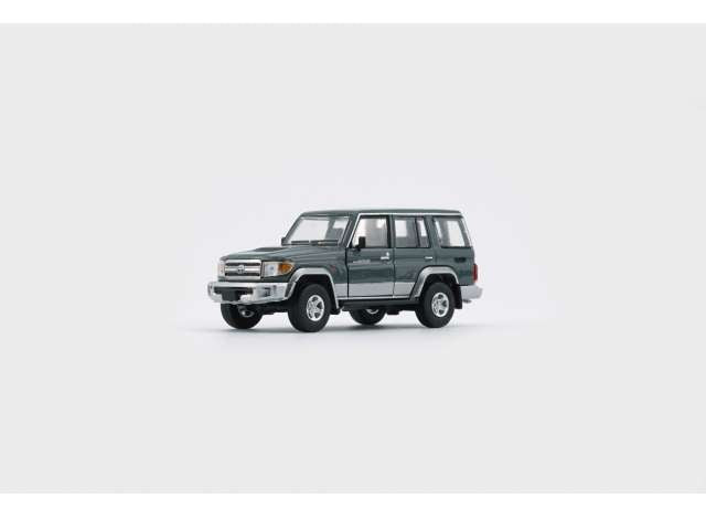 Toyota Land Cruiser LC76, dark grey 1:64 BM Creations Model