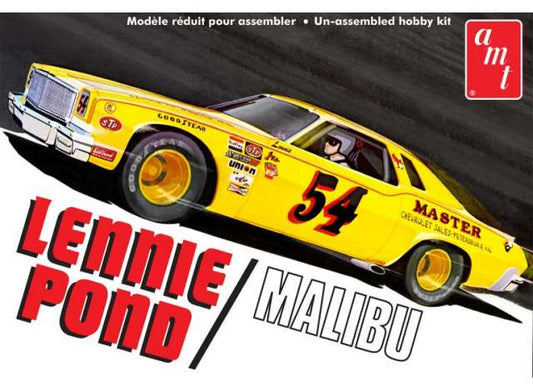 1974 Lennie Pond Chevrolet Malibu Stock Car, plastic modelkit 1:25 AMT Model