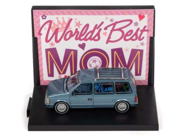 1984 Dodge Caravan with Base & Trading Card *World best MOM*, silver/blue 1:64 Auto World Model